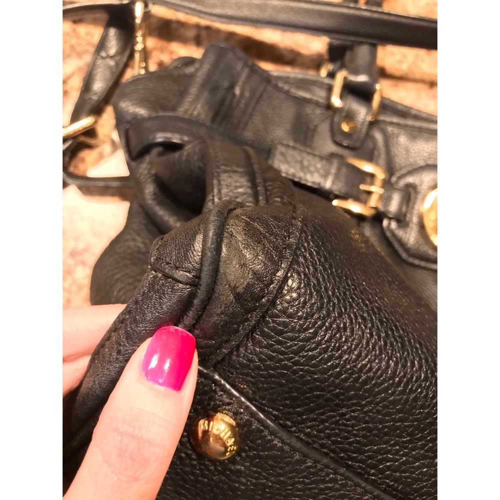 **SOLD** Leather Michael Kors Bag - Picture 5 of 8